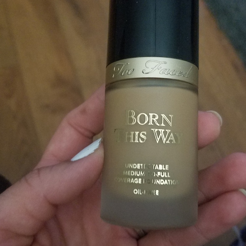 Too faced born this way in sand